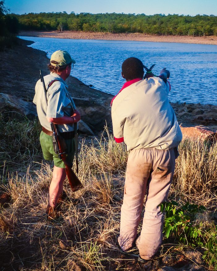 The Selous .425 on Safari. The Joy of the Hunt.