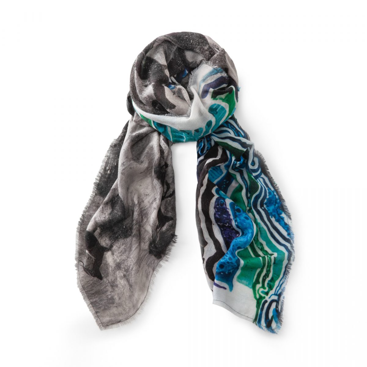 250915_faliero_sarti_gazebo_scarf-22100