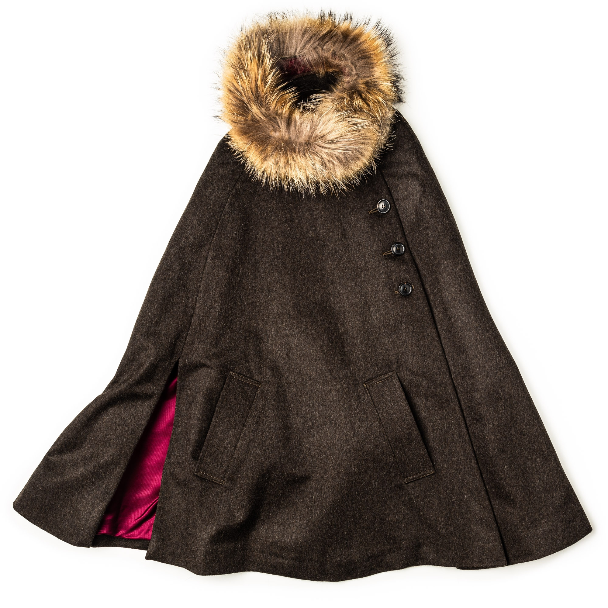 Ladies capes with fur trim outlet