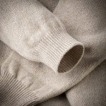 Ladies Langland Cashmere Crewneck in Pebble