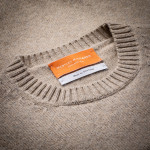 Ladies Langland Cashmere Crewneck in Pebble