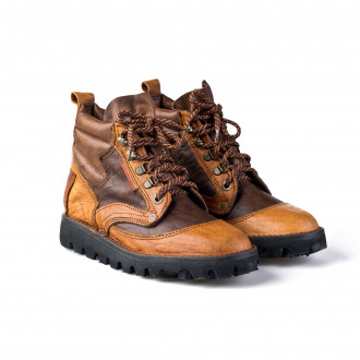 Courteney Boot Company Selous Boot