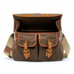 Bishop Bag In Sand Waxed Cotton