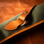 Deeley Shotgun Slip in Hunter Green & Mid Tan